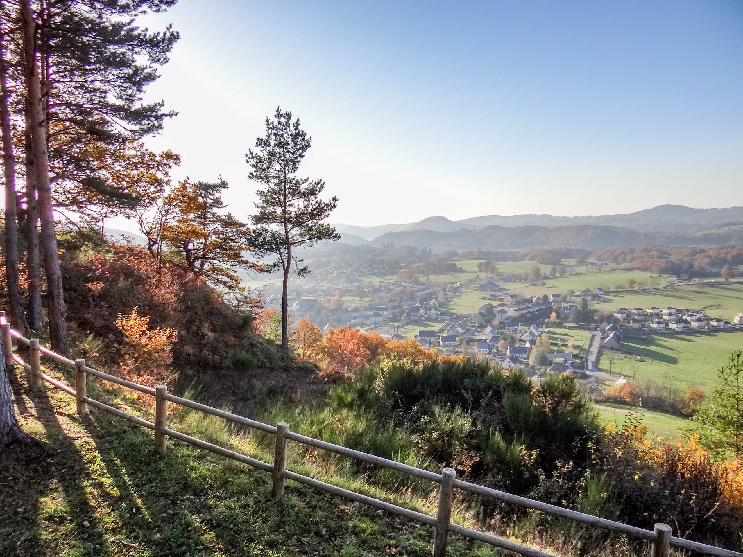 Office de tourisme de Sumène Artense - bureau de Saignes_Lanobre