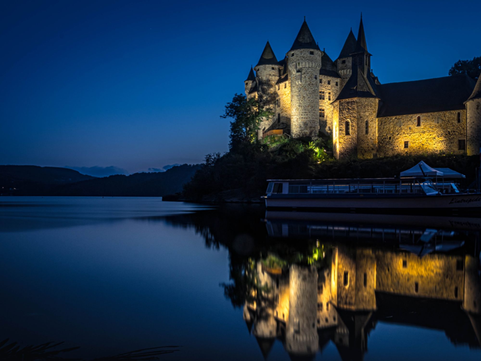 Château de Val_Lanobre